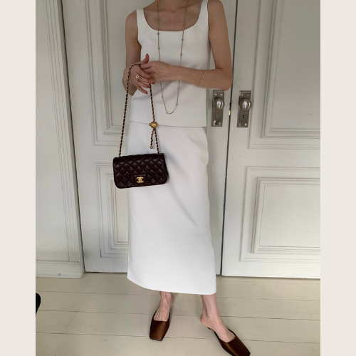 Sleeveless Basic Tank Top –Layering Essential