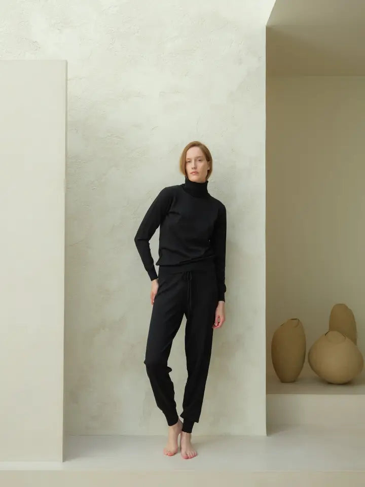 Merino Extra Fine Wool Yoga Pants