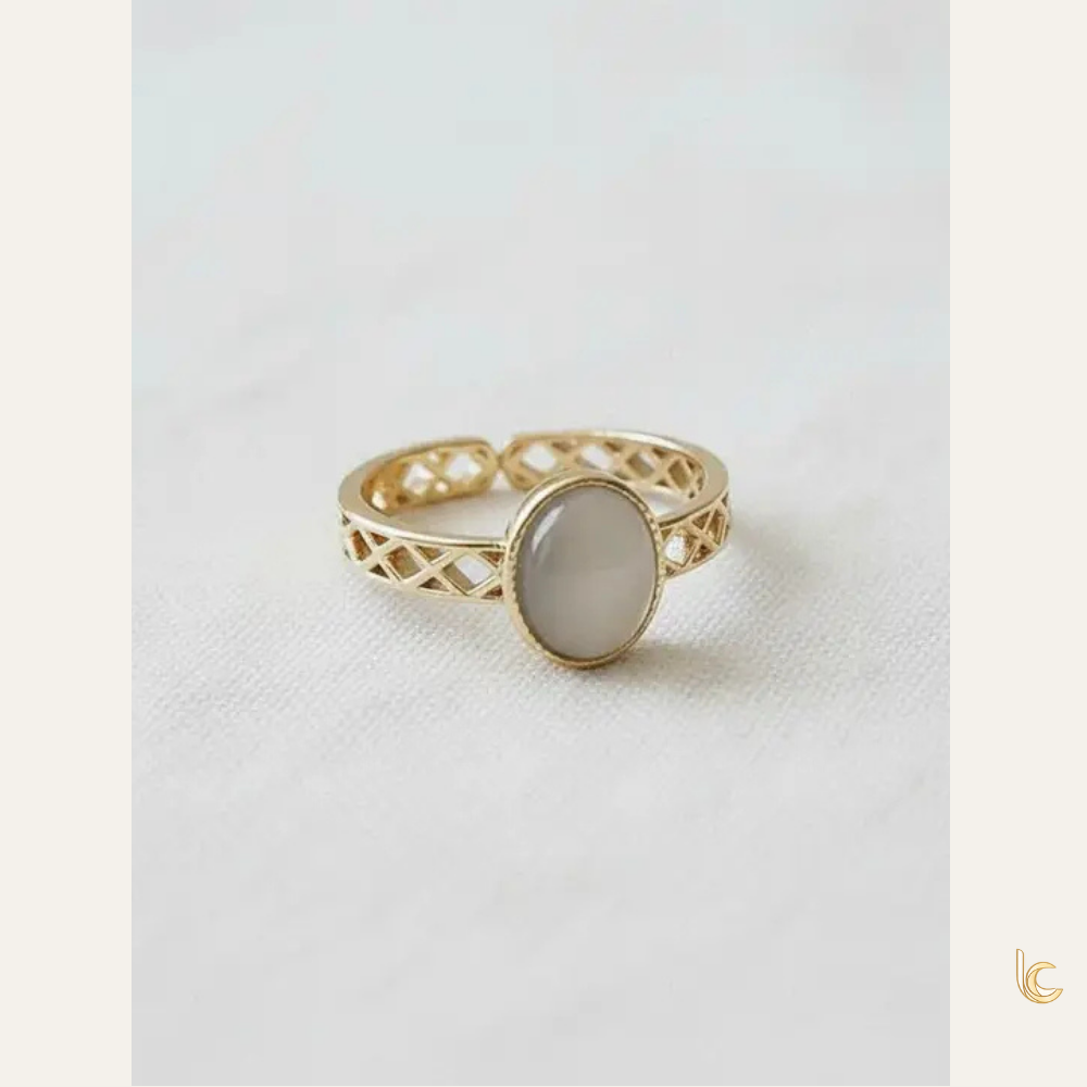 Ivory Cat Eye-Effect Openwork Adjustable Ring