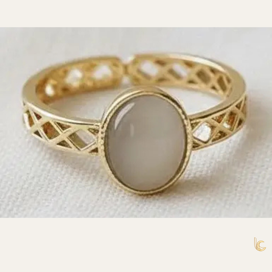 Ivory Cat Eye-Effect Openwork Adjustable Ring
