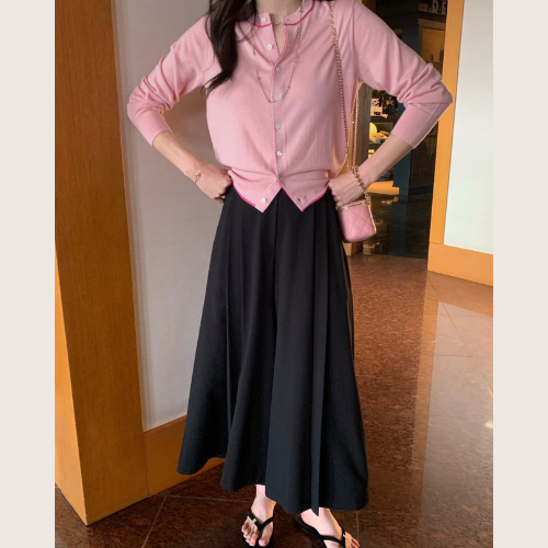 Pleated Wide Pants with Elastic Waist – Tailored Comfort Trousers