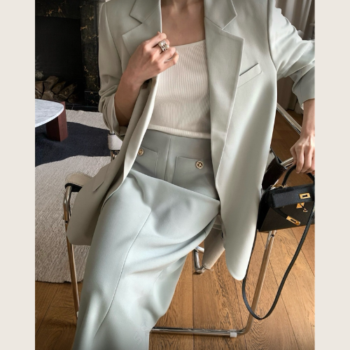 Relaxed Single-Breasted Jacket – Modern Loose Fit Blazer Women