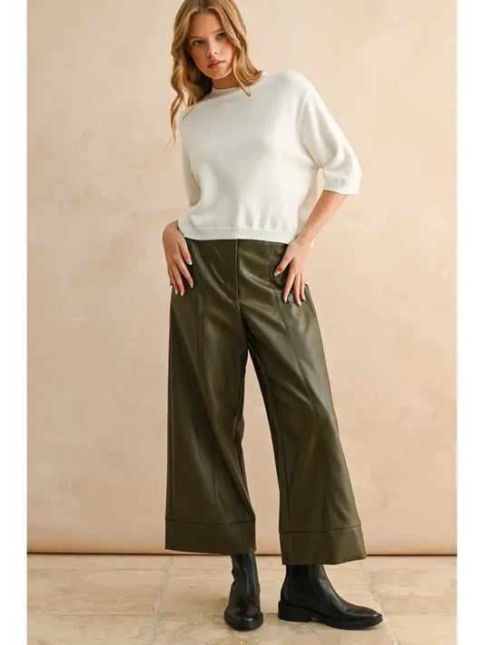 Modern Vegan Leather Wide-Leg Pants for Everyday Style