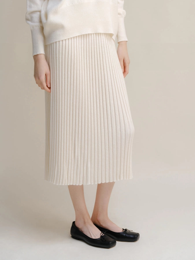 Italian 3D-Knit Cashmere Blend Skirt | Perforated Knit