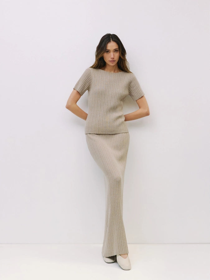 Ribbed Knit Short Sleeve Top