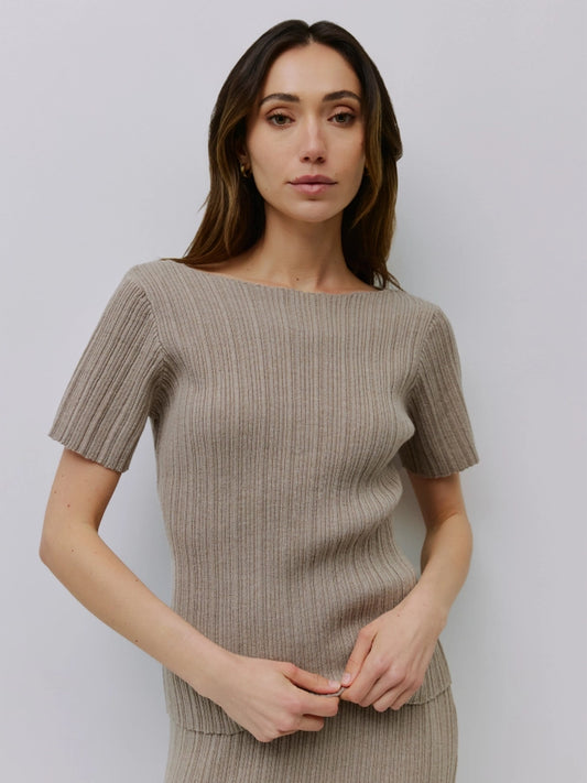Ribbed Knit Short Sleeve Top
