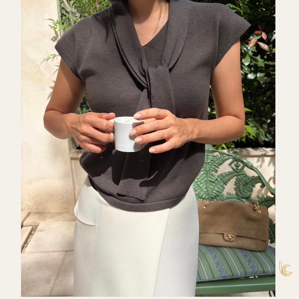 Tie-Neck Short Sleeve Knit Top