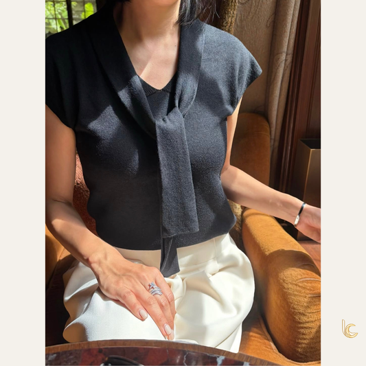 Tie-Neck Short Sleeve Knit Top