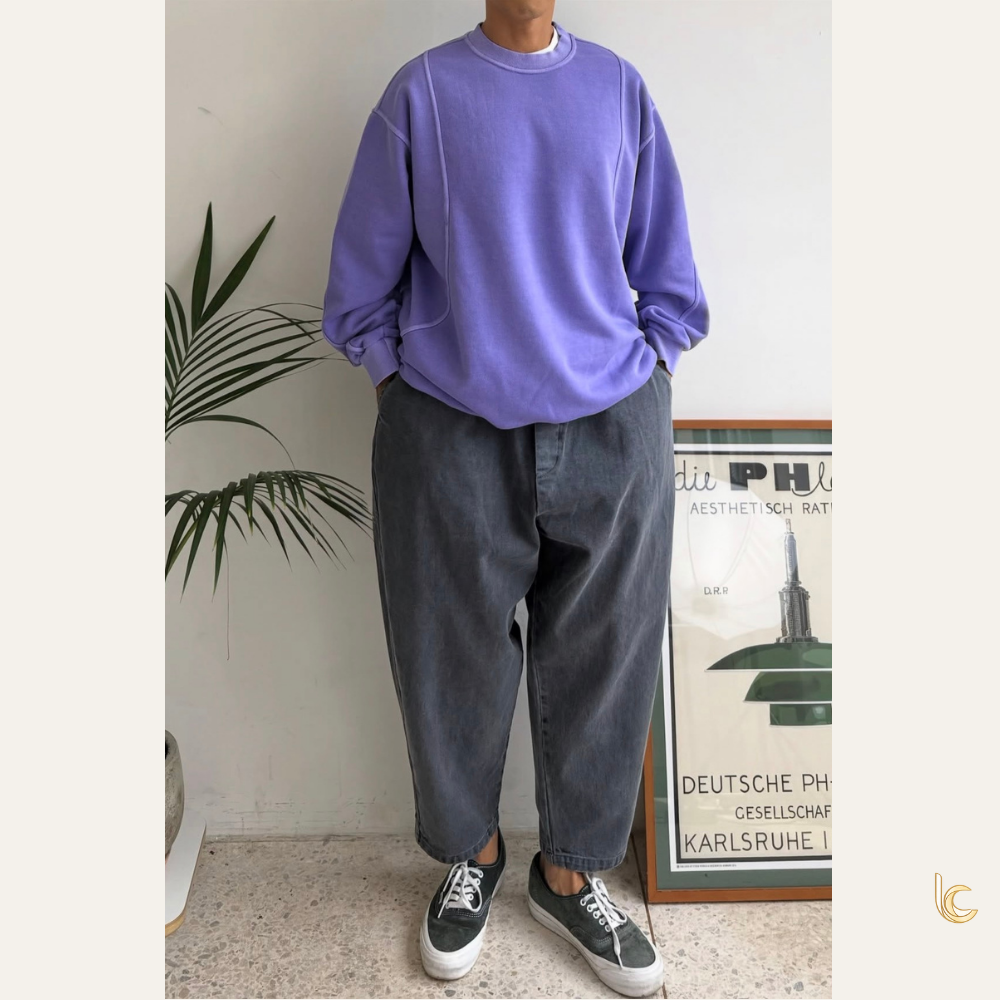 Pigment Washed Curved Seam Unisex Sweatshirt